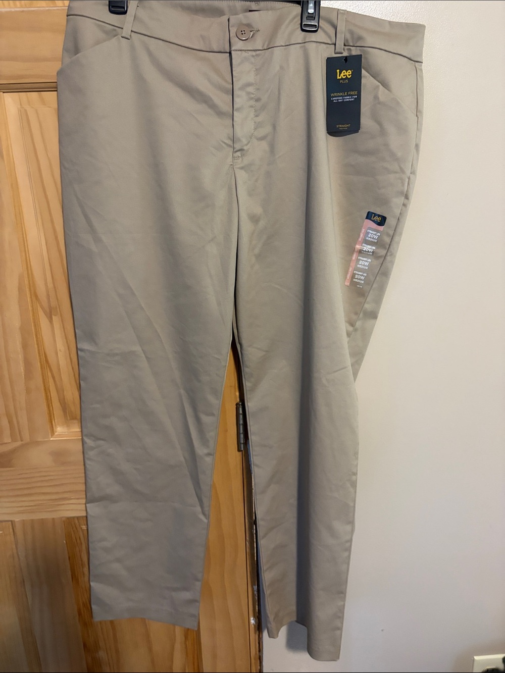 Lee Women’s Khaki Flat-Front Chinos in Tan